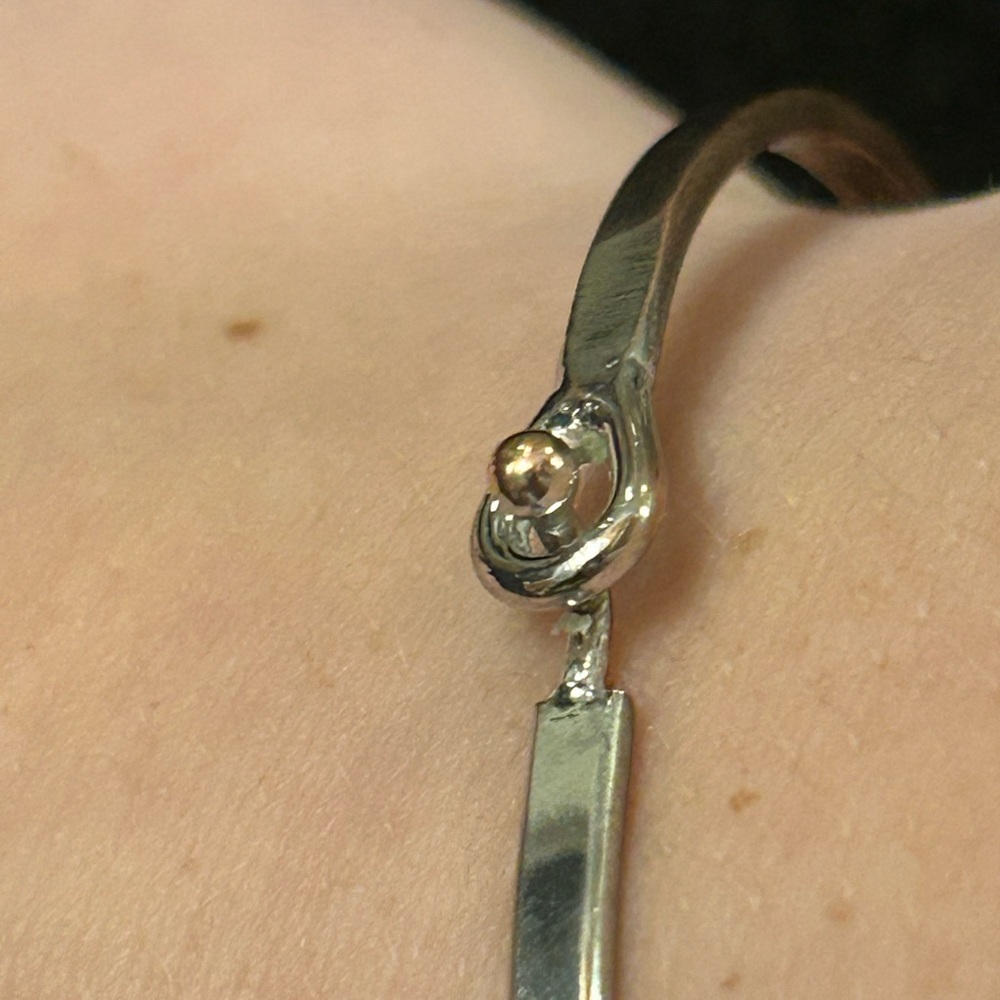 Chic Sterling Silver Bracelet with Engraving - Picture 3 of 5
